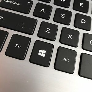 Meet your Posher, Eva