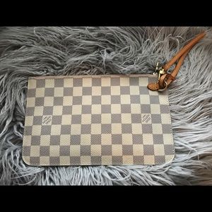 AUTHENTIC Louis Vuitton Damier Azur Rose Pochette