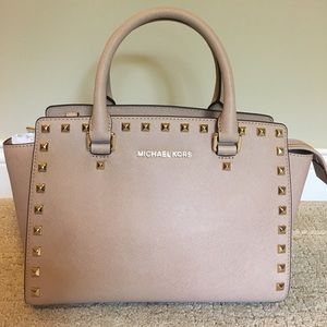 Michael Michael Kors Studded Selma -Blush