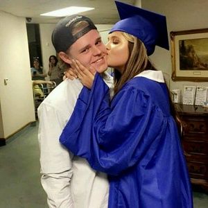 Meet your Posher, Hunter