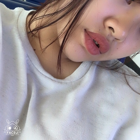 LipSense – Z Boutique LipSense - Bella