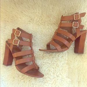 Bamboo cognac sandals