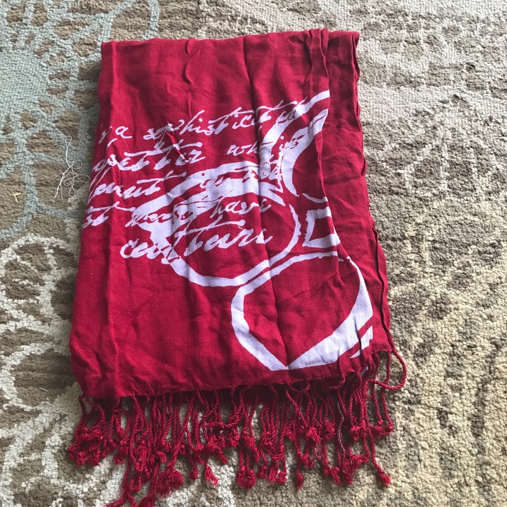 BCBG Cashmere blend scarf
