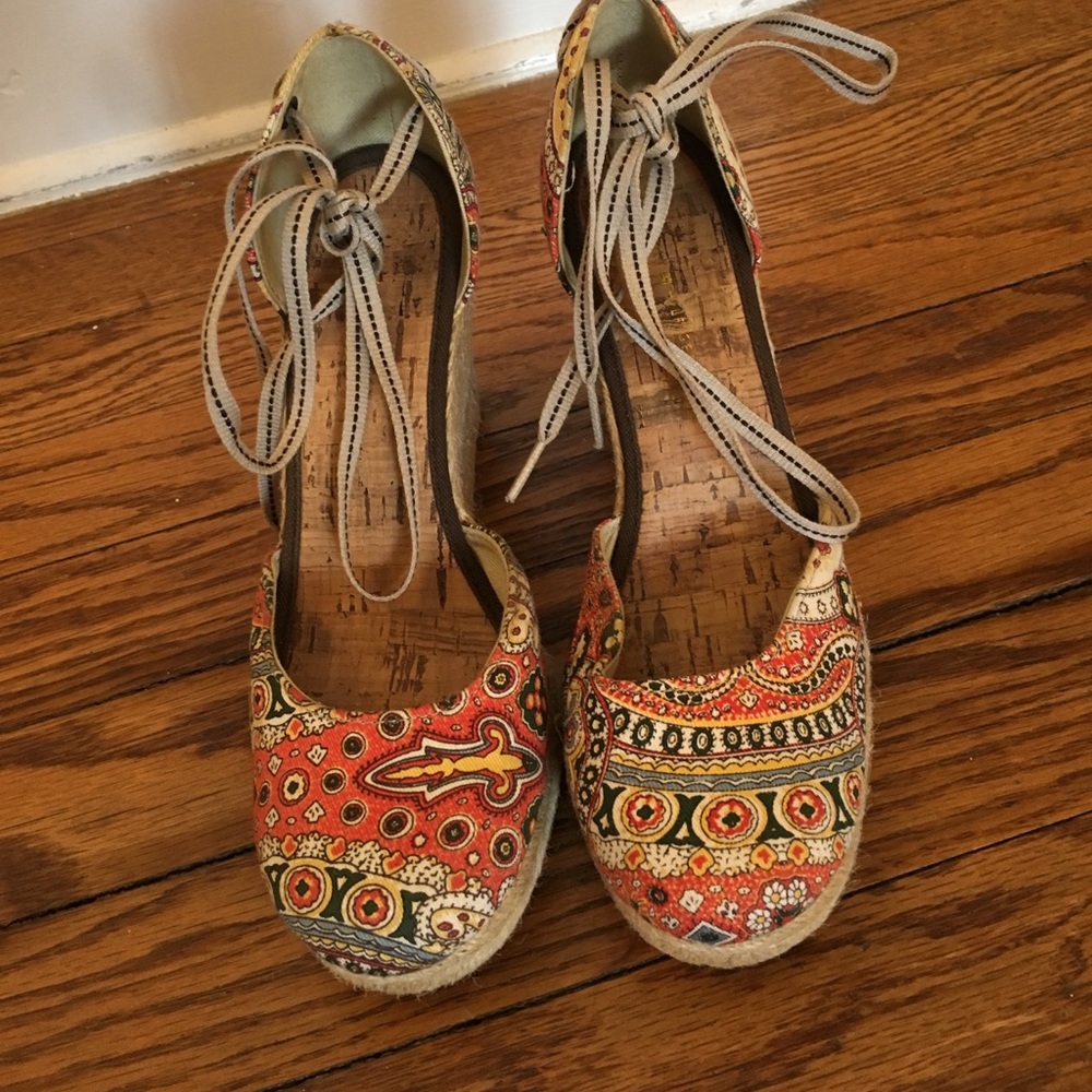Tommy Hilfiger shoes