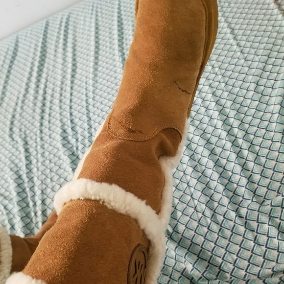 Michael Kors Winter boot - Picture 3 of 7