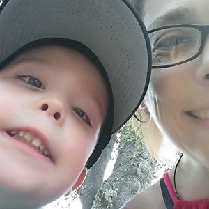 Meet your Posher, Andrea