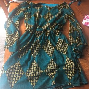 interesting vintage-y dress