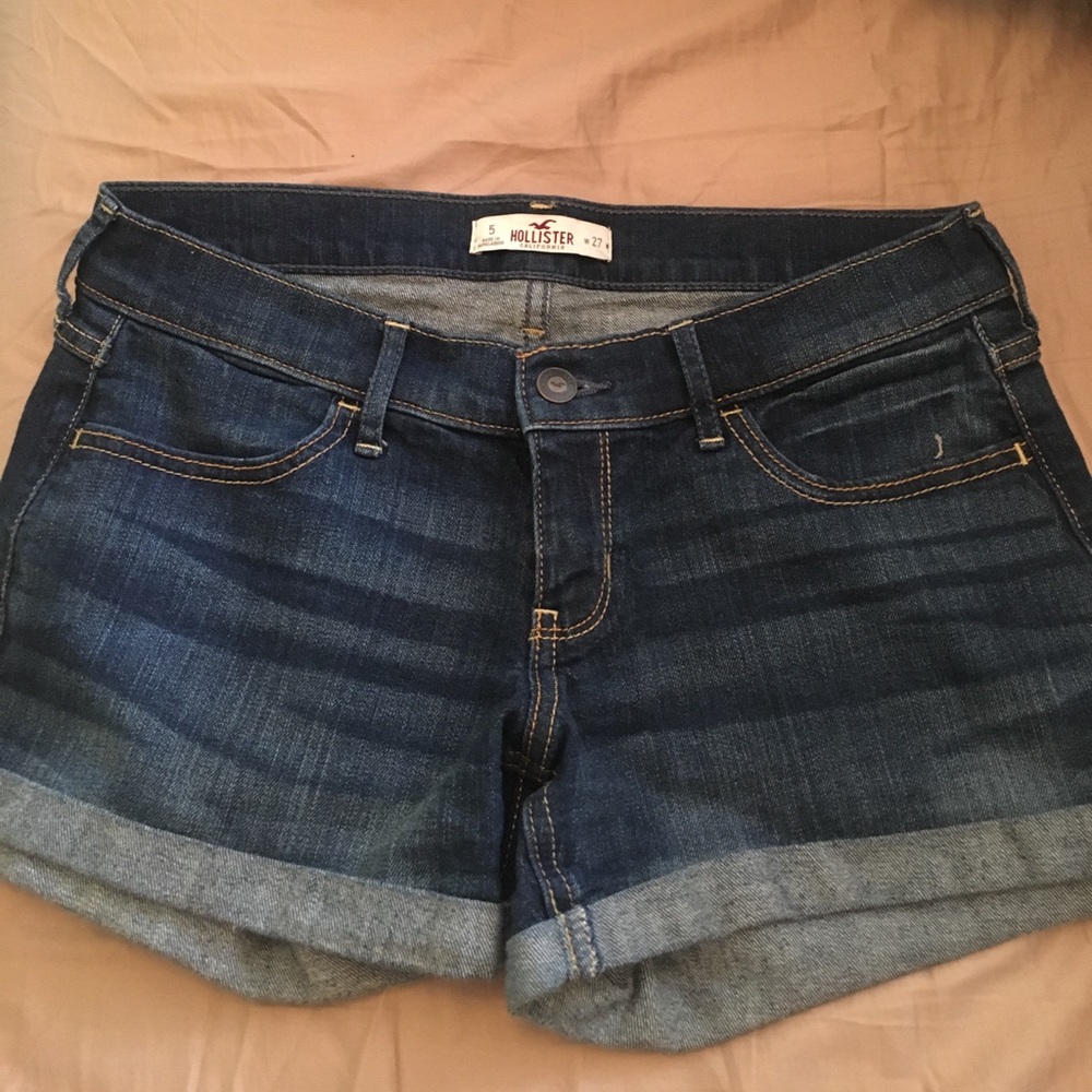 Hollister jean shorts size 5 juniors