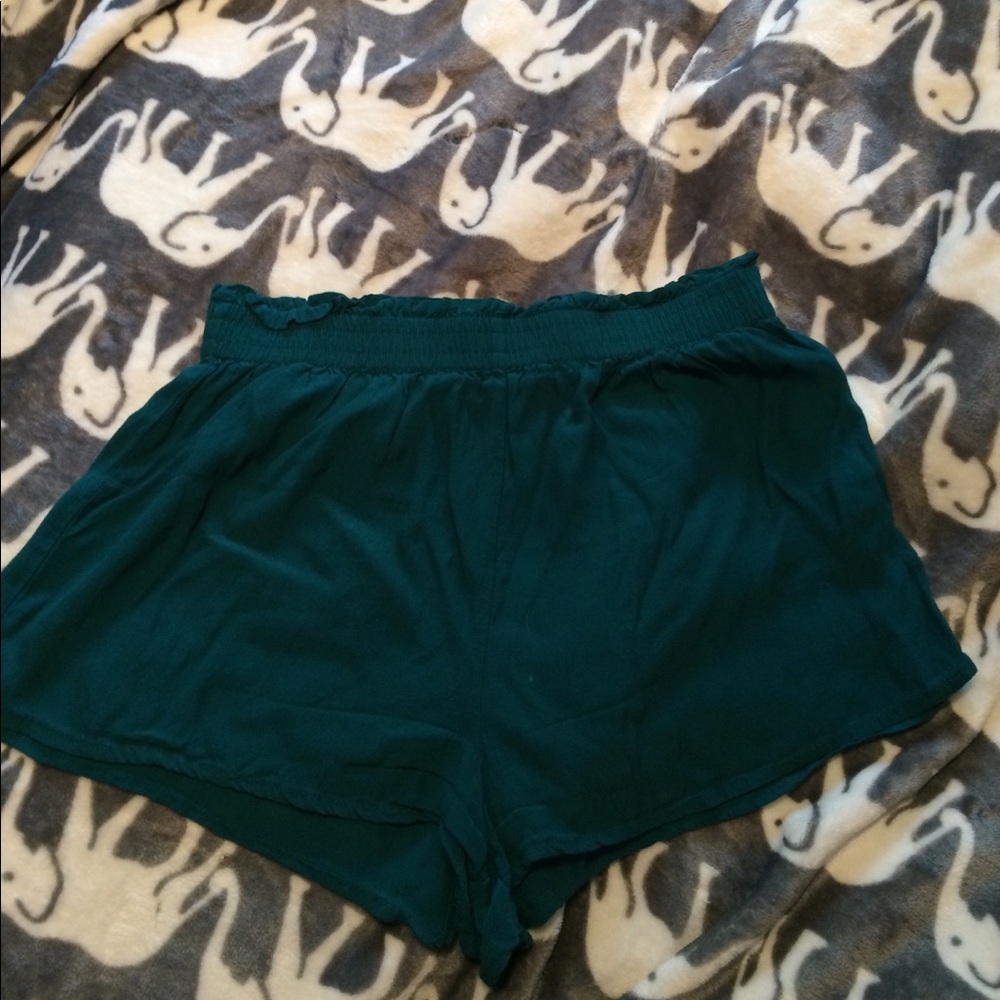 medium forever 21 shorts