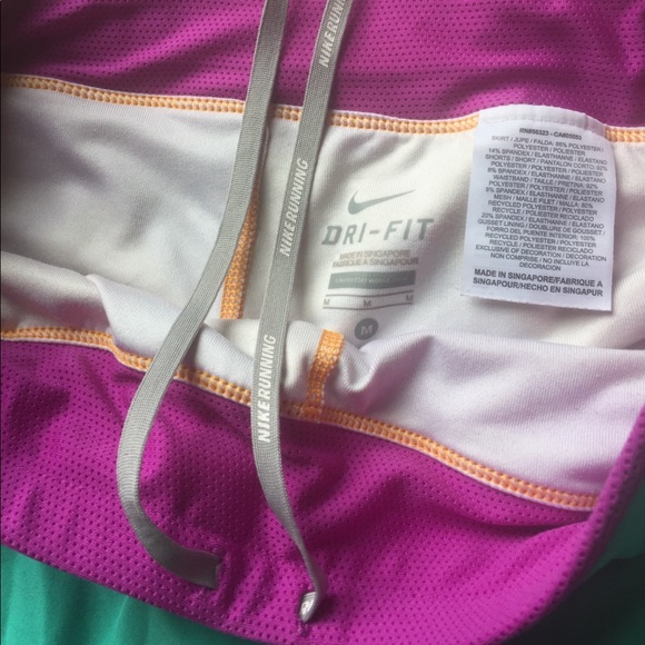 Nike running skort w/fabulous fun bright short pop - Picture 6 of 8