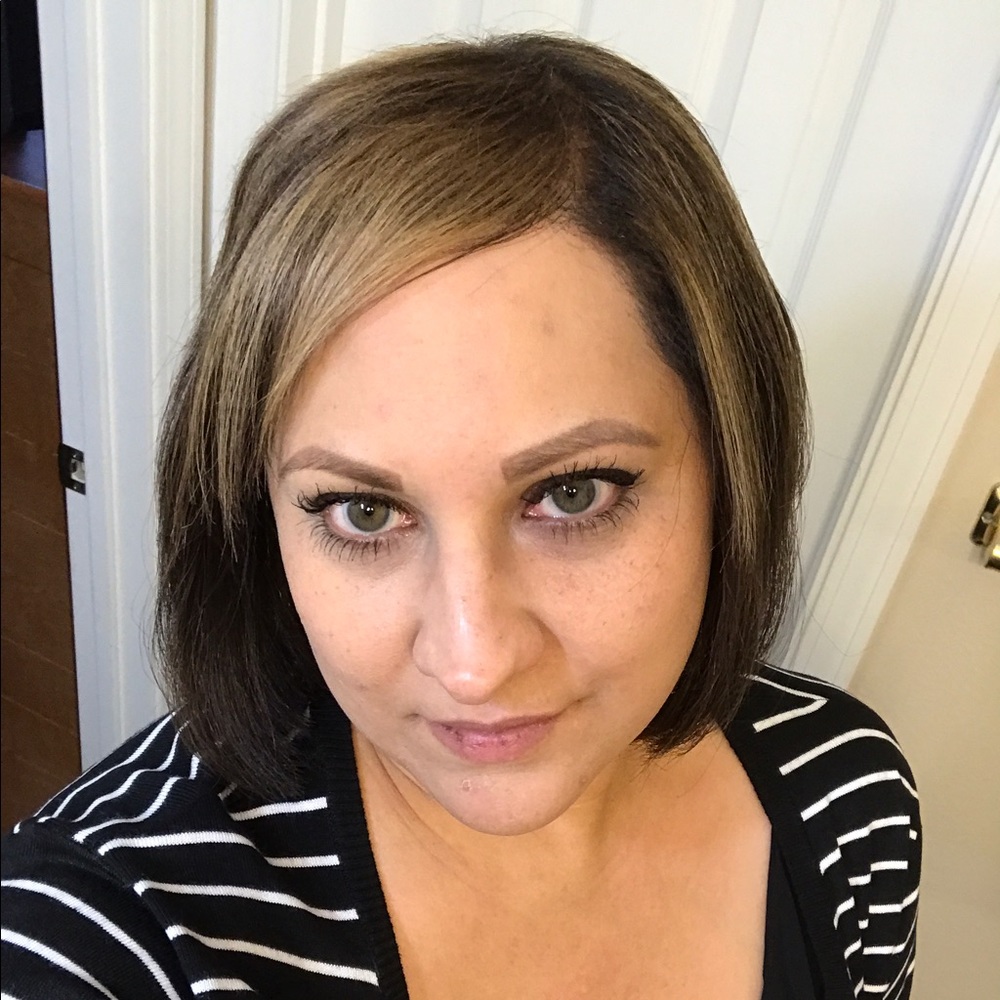 Meet your Posher, Jen