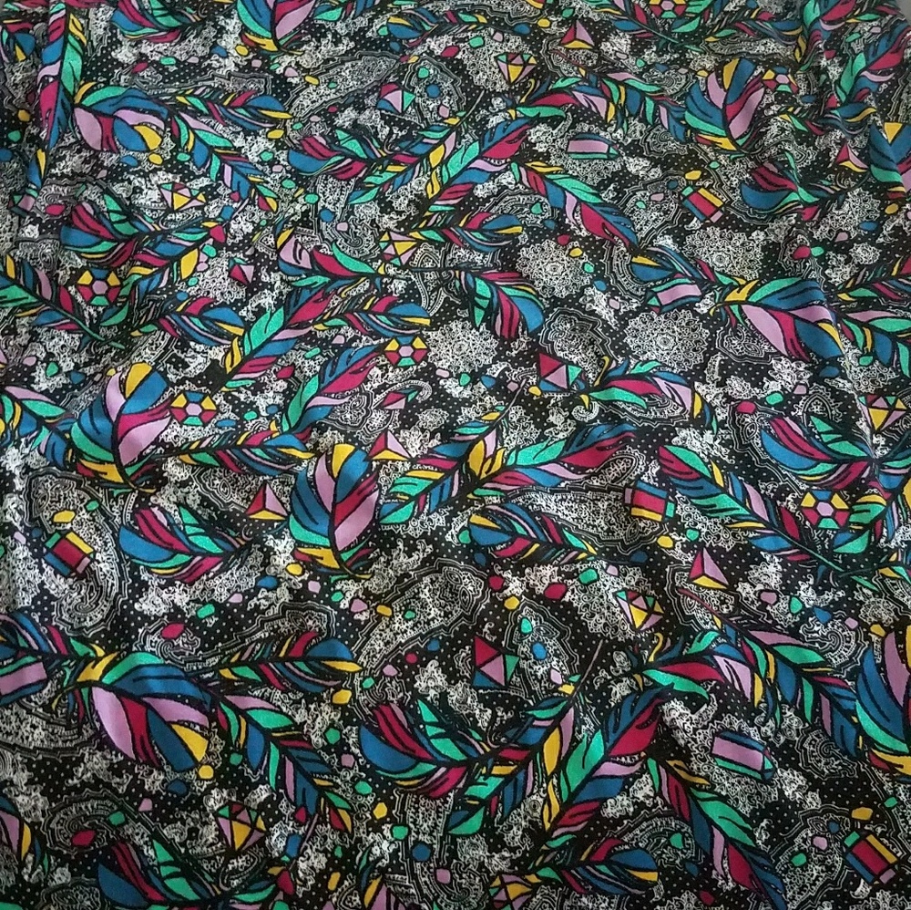 Lularoe XL feather print maxi