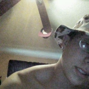 Meet your Posher, Cole