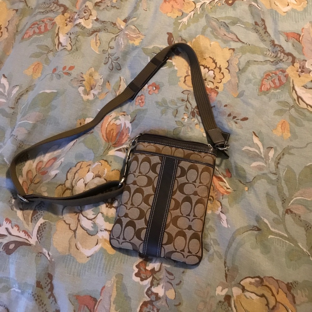 Coach Swing Pack Purse