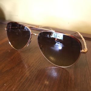 Gucci Aviator sunglasses with stones