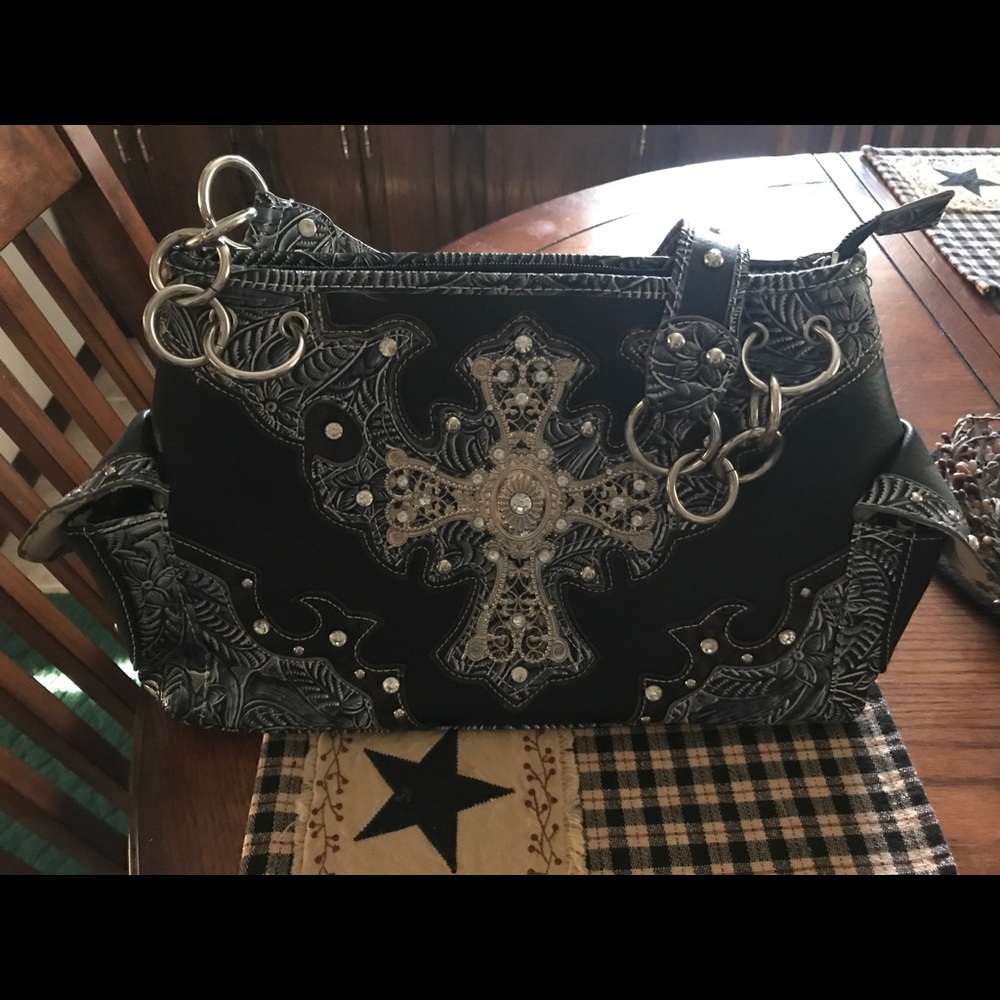 Women’s Purse Black chain Cross Bling