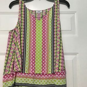 Crown & Ivy Summer Top With Opening In Back