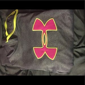 Under amour hoodie. LIMITED TIME