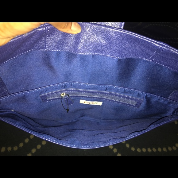 Oversized Blue Clutch - Picture 2 of 3