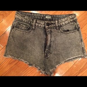 High waisted BDG shorts size 27 (size 4)