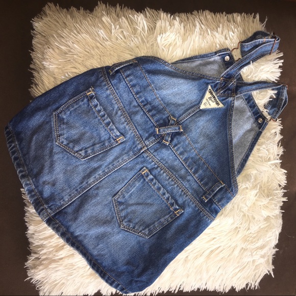 4T OshKosh denim jumper - Picture 2 of 4