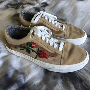 🌹Custom Rose Vans🌹