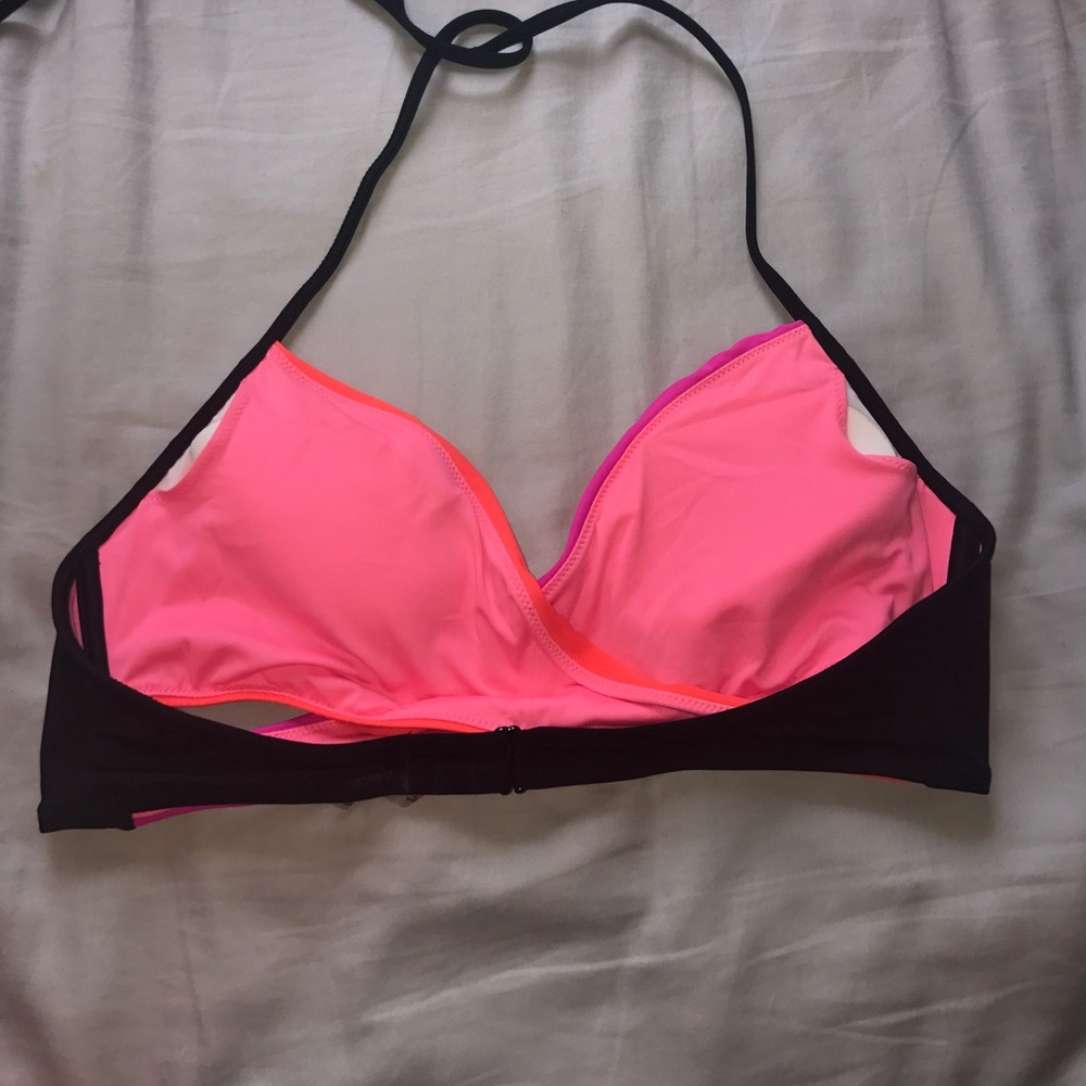 VS Pink Cross front Bikini Top - Picture 3 of 4