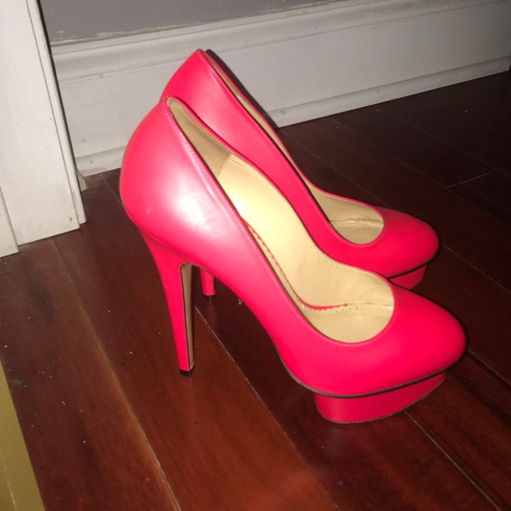 Charlotte Olympia size 37