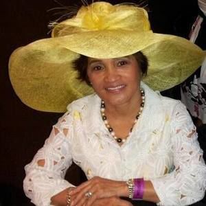 Meet your Posher, Angie