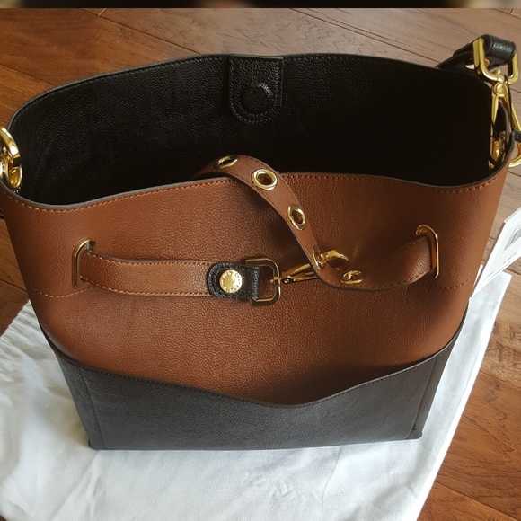 π₯SOLDπ₯Calvin Klein Shoulder Bag - Picture 6 of 7