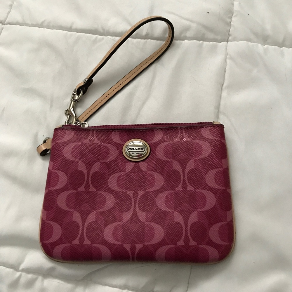 Authentic coach leather wristlet.