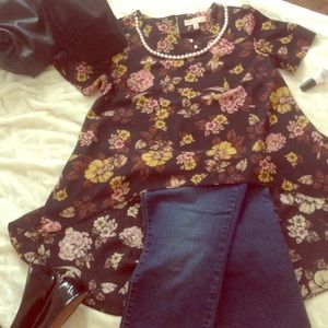 Pretty Floral hi/low shirt
