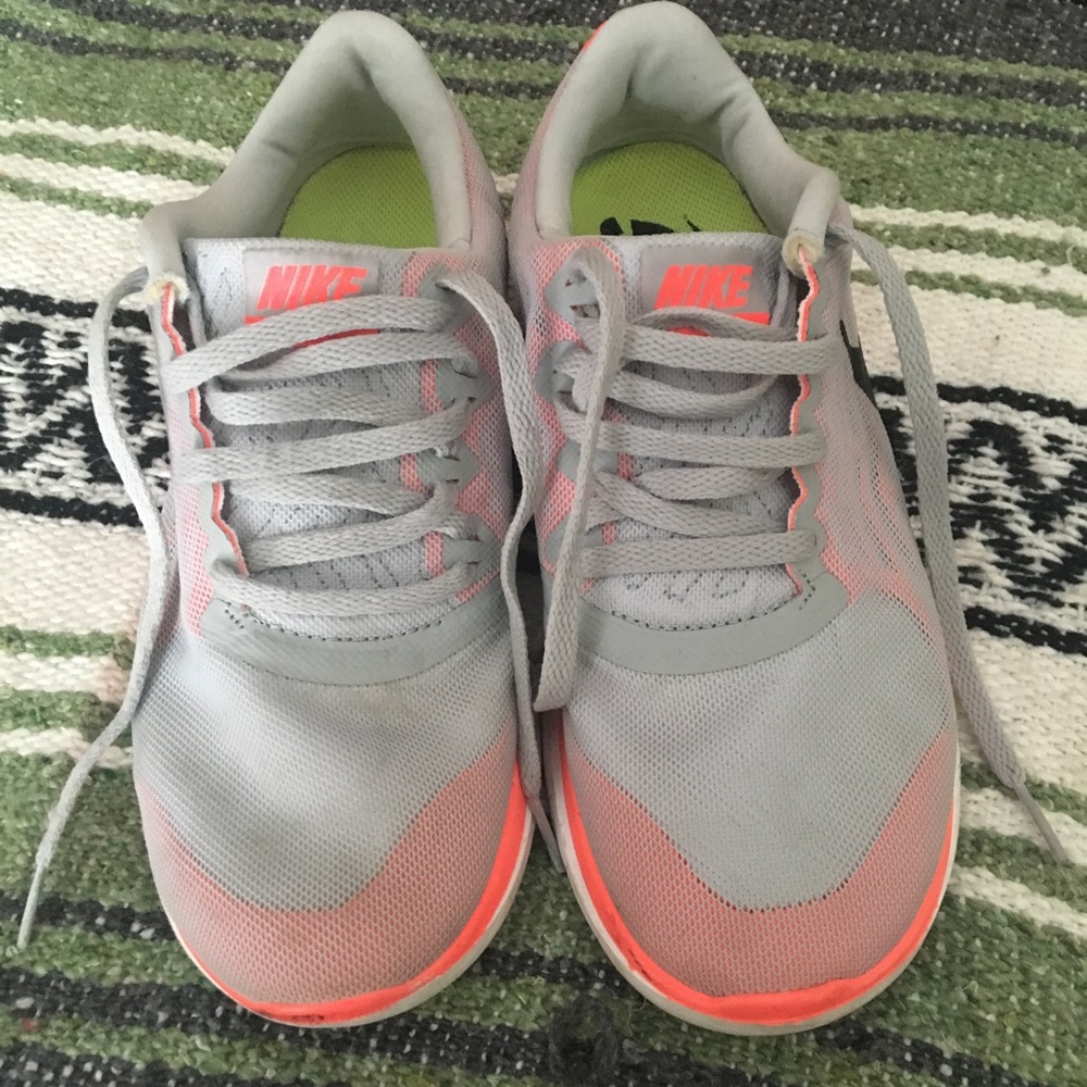 Nike Free Runs