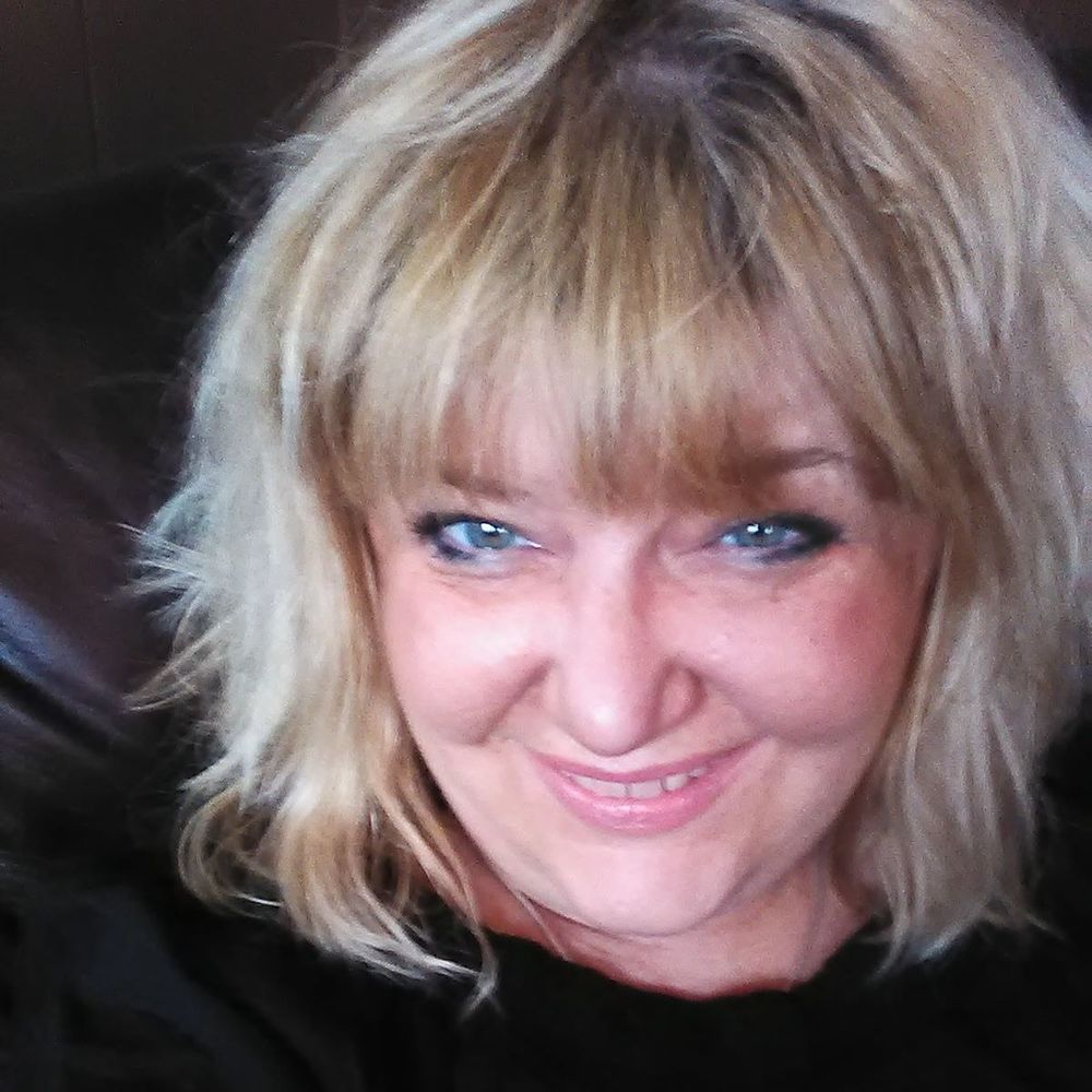 Meet your Posher, Christine