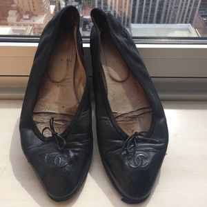 Chanel ballet flats Size 9 US