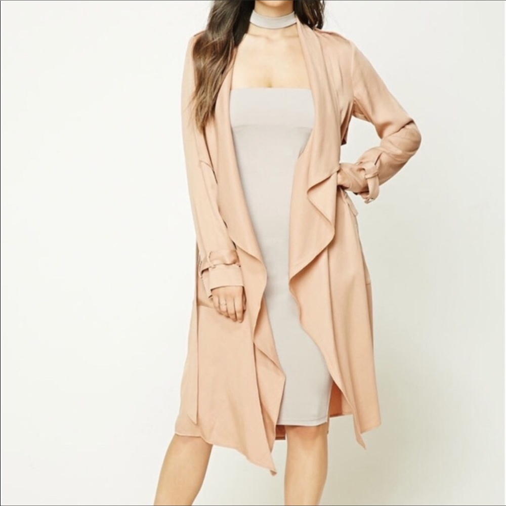 Forever 21 Tan Trench Coat ☝️🎉🌸🌺❤️