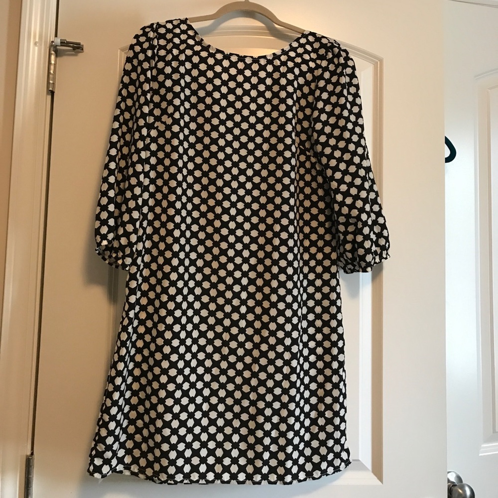 Francesca's Large Long Sleeve Dress