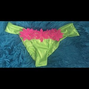 Beach bunny bottoms!!✨✨✨💖🌊 🐰✨✨✨