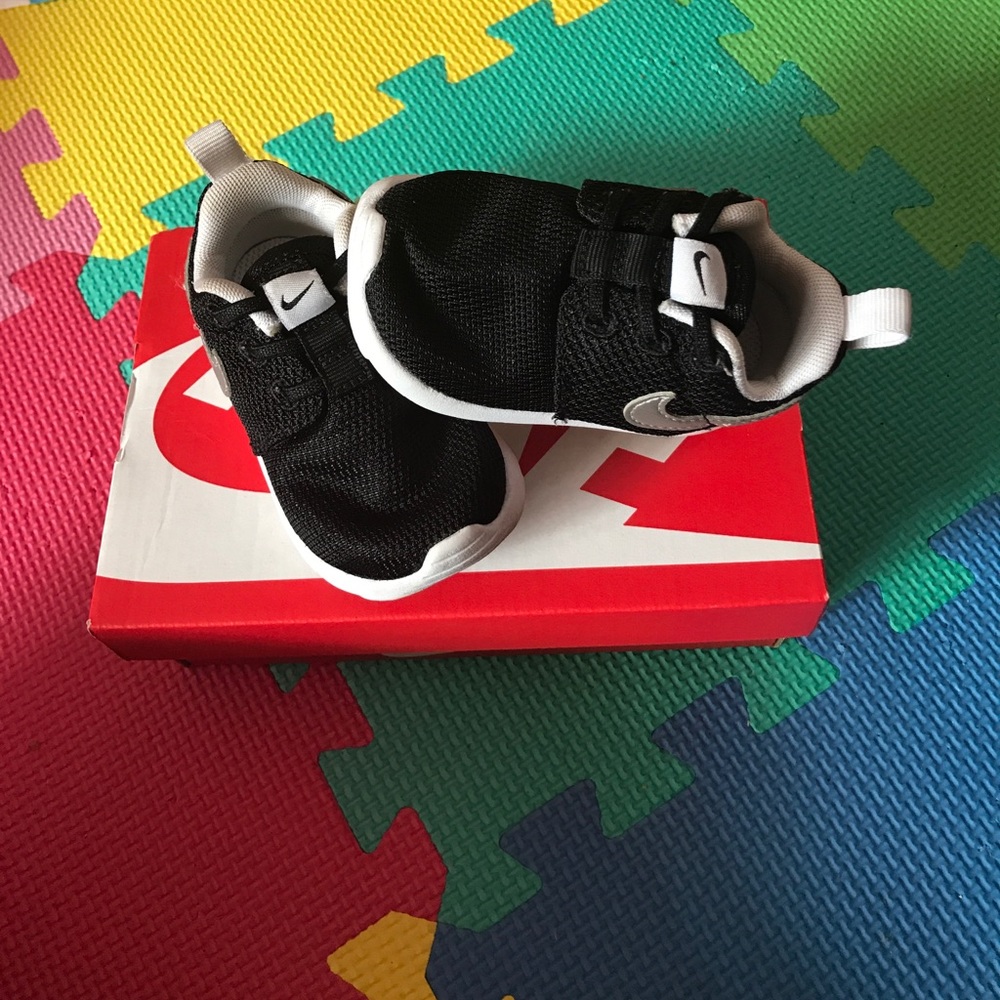Nike Roshe One