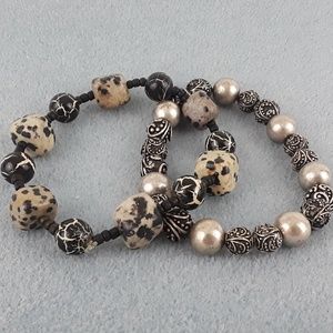 (2) beaded stretch bracelets