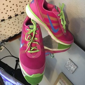 Nike training total core trainer