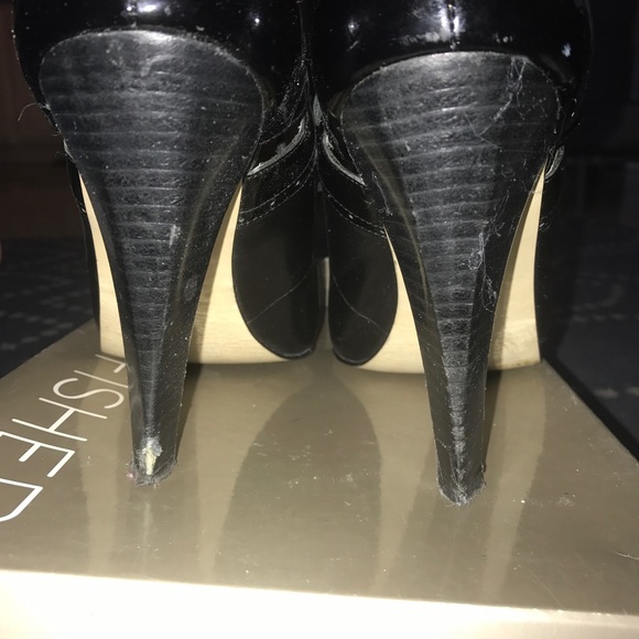 Cute Black Heels... - Picture 2 of 4