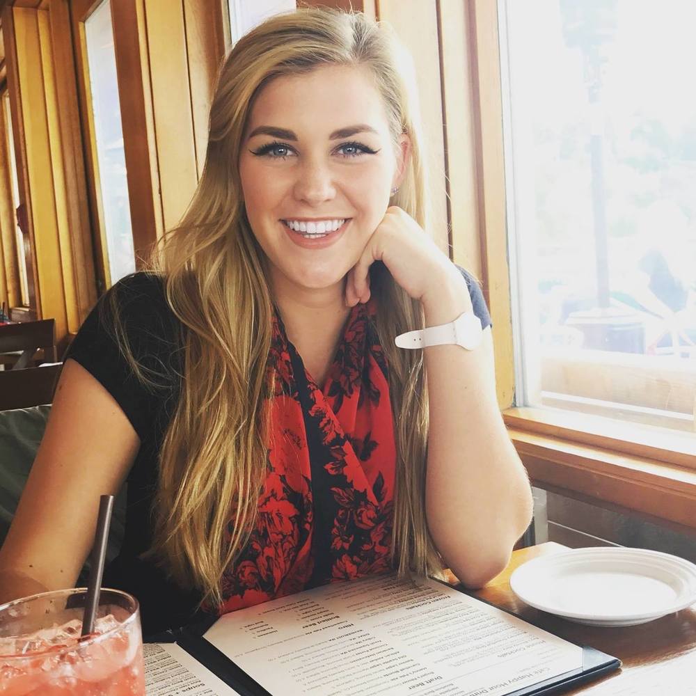 Meet your Posher, Brooke