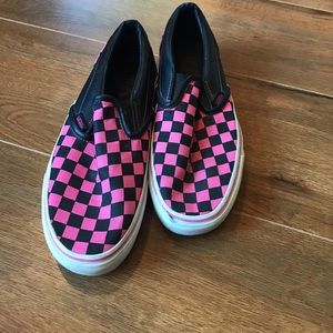 Pink and black checkered Vans woman's size 8.5