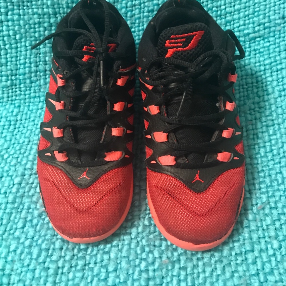 Jordan Chris Paul edition Boys shoes