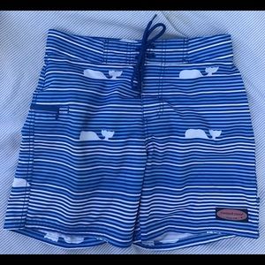 Boys Vineyard Vines Swim Trunks - M, Never Worn!