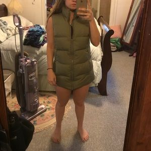 Gap olive green puffy vest