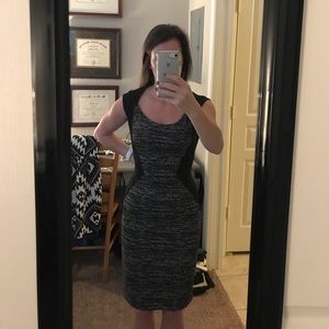 Ann Taylor very flattering shift dress size 0