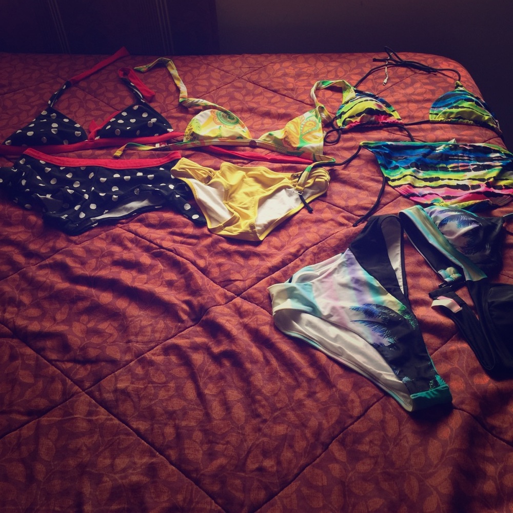 4 Two Piece Bikinis