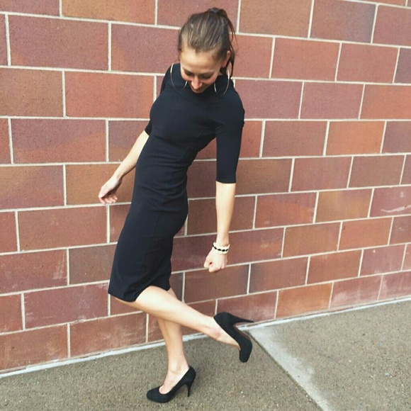 Lululemon Out of this world dress size 4/6? - Picture 2 of 8